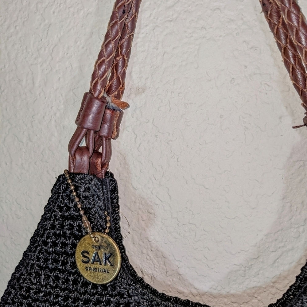 'Sequoia' Floral Crochet Purse With Leather Strap By The Sak - Picture 2 of 11